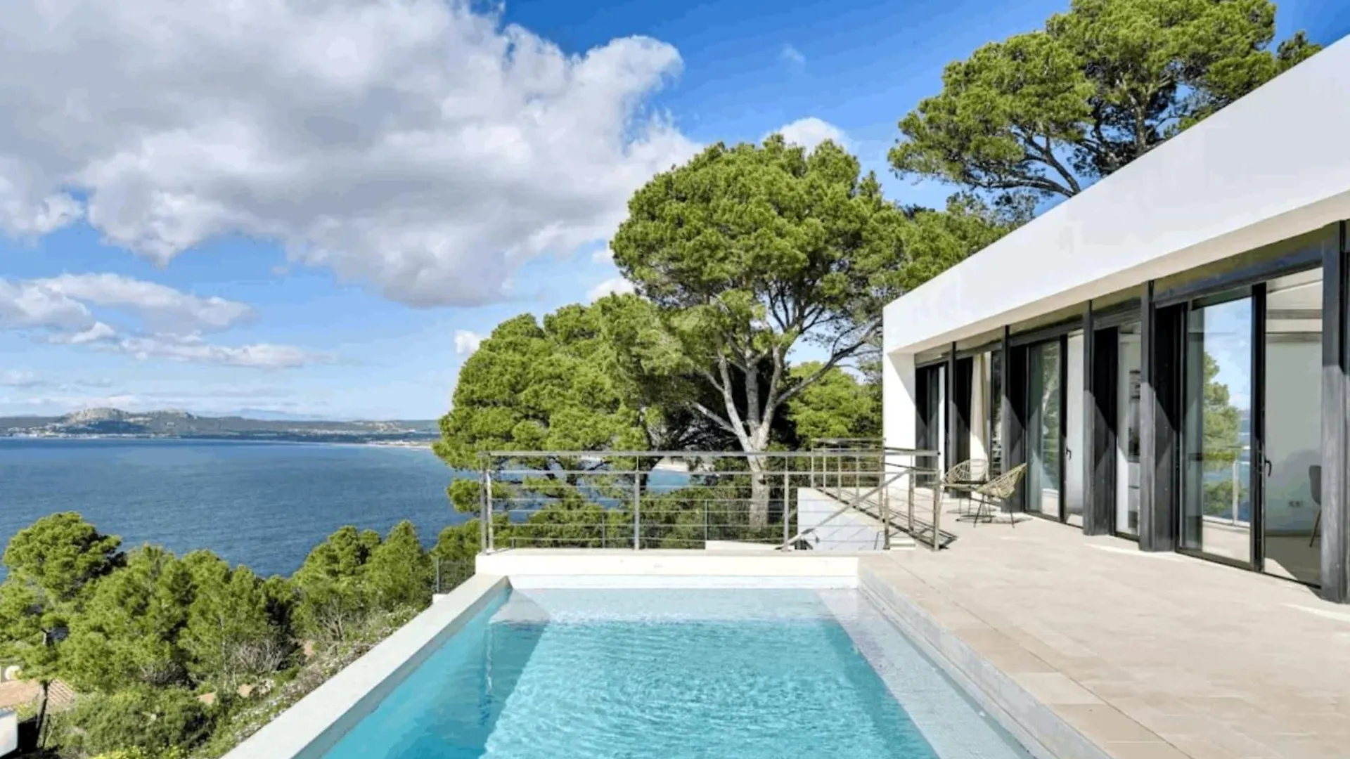 Hotel Villa Serene Skies Fornells